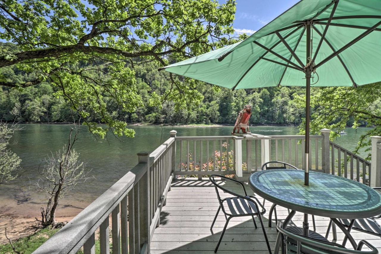 Lakeview Escape With Direct White River Access! 外观 照片